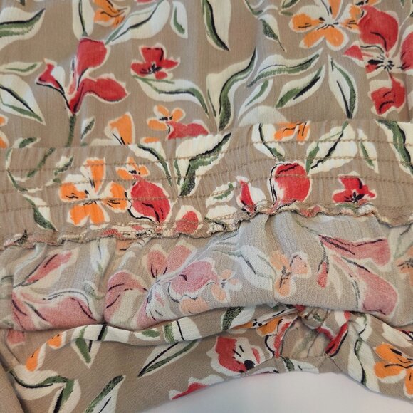 NWOT -- Ava & Viv Floral 100% Rayon Tie-Front Blouse, Flutter Sleeves – Size 2x - Picture 8 of 10